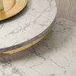 Set măsuțe de cafea cu finisaj efect marmură, cadru auriu OLIS